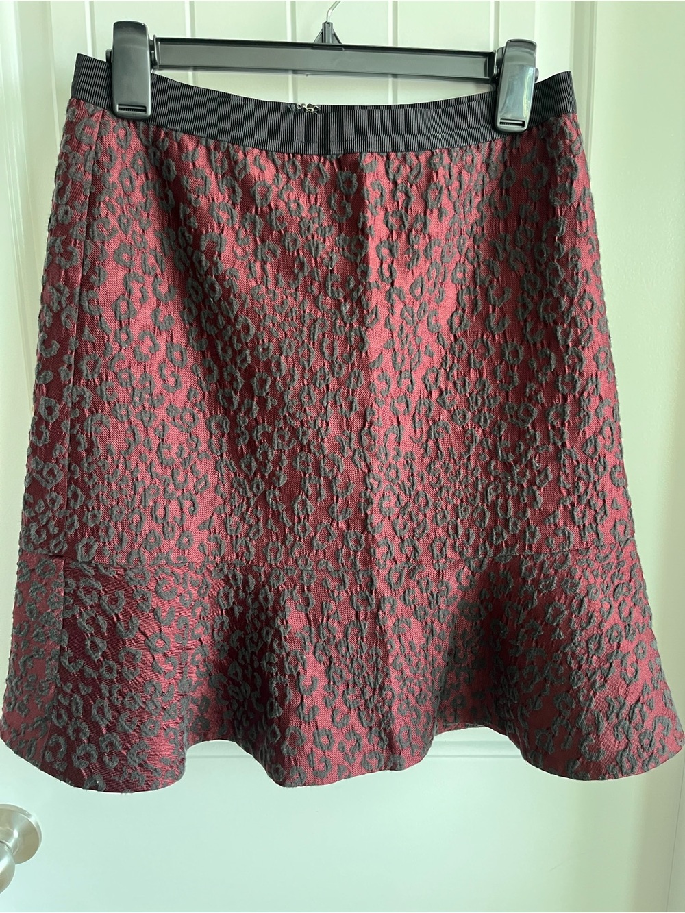 Ann Taylor Black and Maroon Leopard Jacquard Flared Skirt